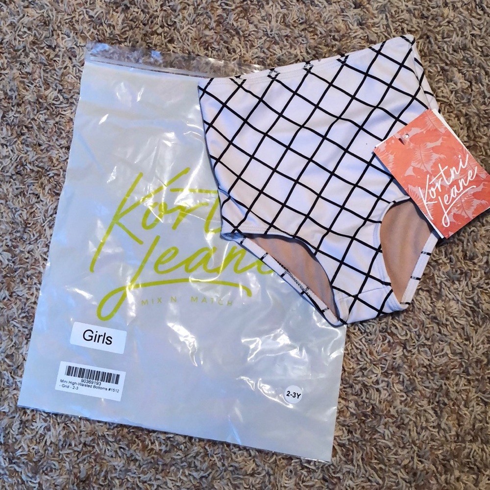 NWT Kortni Jeane Mini High-Waisted Bottoms (2-3 Y)